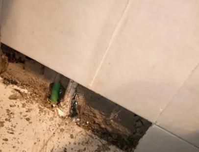 得荣楼顶漏水维修公司分享下修复水管漏水的几种小方法